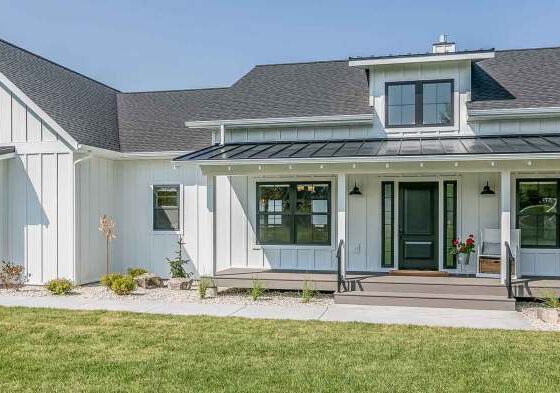 Board and Batten Home Exterior: A Comprehensive Guide to Style, Design ...